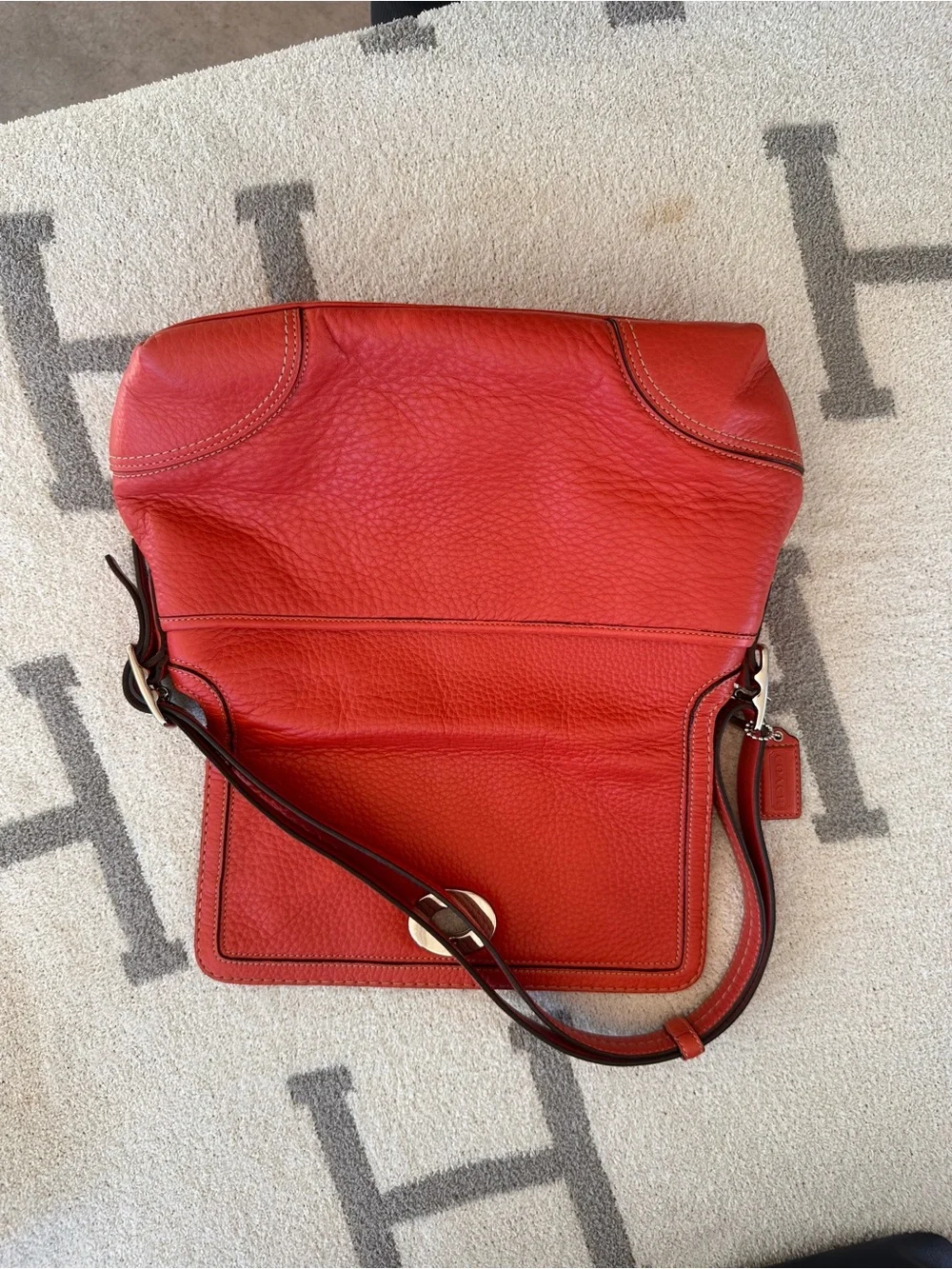 Red Leather Crossbody Shoulder Bag - Classic Turnlock Coach